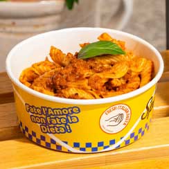 La ciotola Bolognese con basilico